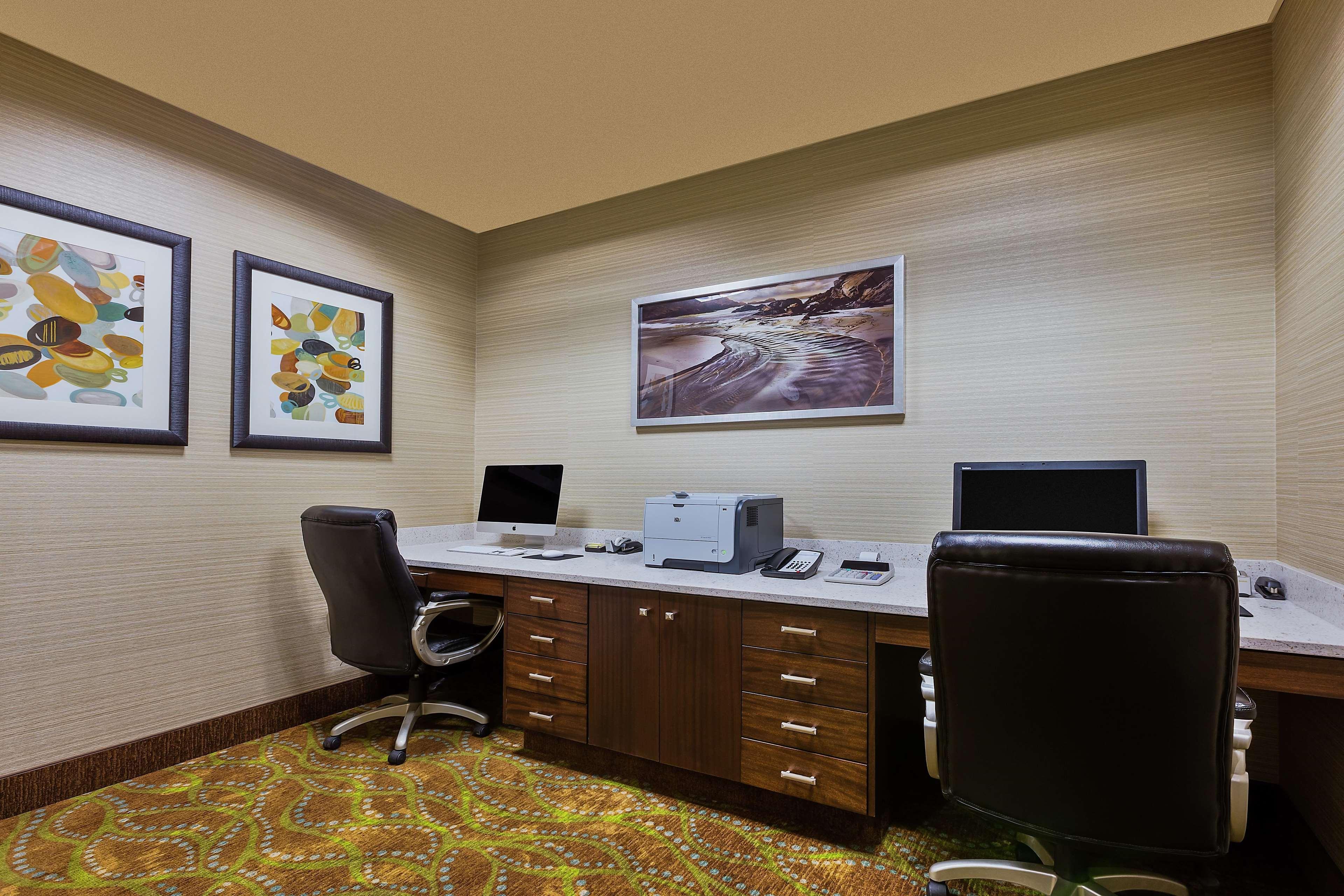 Hampton Inn & Suites Bend Exterior foto